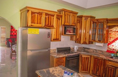 St. Ann's Bay Villa | The Hamilton's Nature Villa