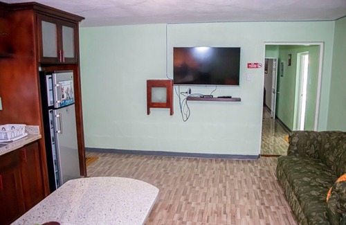 St. Ann's Bay Villa | The Hamilton's Nature Villa