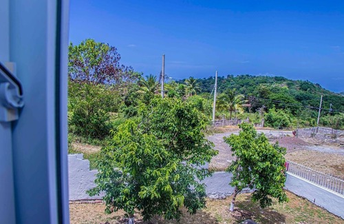 St. Ann's Bay Villa | The Hamilton's Nature Villa