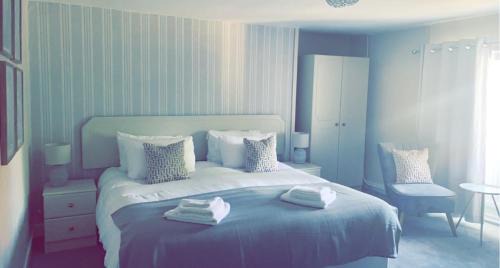 Chirk Hotel | The Hand Hotel