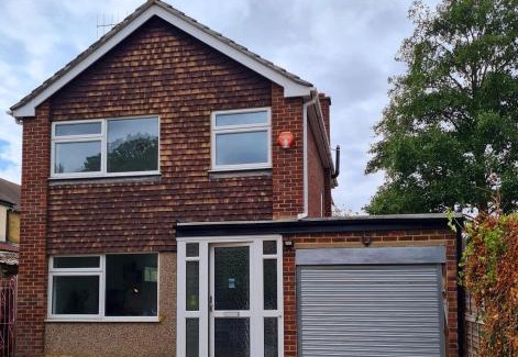 Waltham Cross House | The Happy Place!