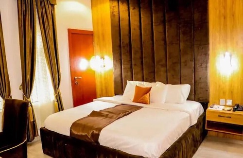 Port Harcourt Hotel | The Harmony Oasis Hotel and Suites