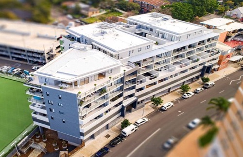Terrigal Apartment | THE HARMONY SUITE | WIFI , Short walk to beach | Accom Holidays