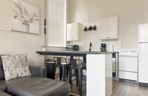 Evansville Apartment | The Harrison A/1BD/1BA Apt steps from Riverfront
