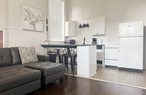Evansville Apartment | The Harrison A/1BD/1BA Apt steps from Riverfront