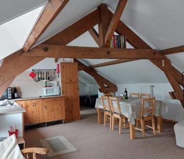 Combles Apartment | The Hayloft at Orchard Farm