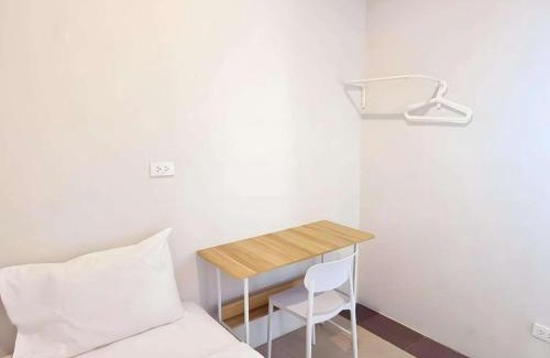 Talat Yot Apartment | The Hidden khaosen เดอะ ฮิดเด้น ตรอกข้าวสาร 1X