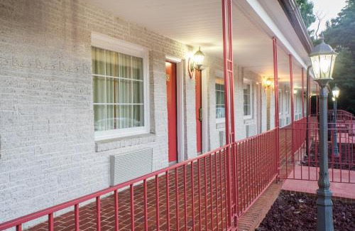 Knoxville Hotel | The Hillside Hotel