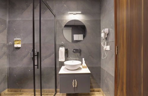 Sector 39 Hotel | The Hoften Sukh Vasa, Sector 51 & Golf Course Ext Road