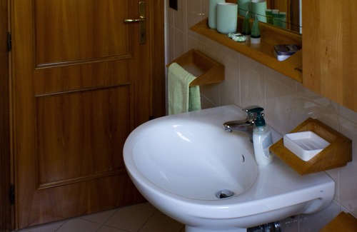 Castiglione dei Pepoli Apartment | The House of Mary Free Wi-Fi