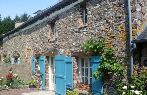 Monterfil House | The House of Anna and François