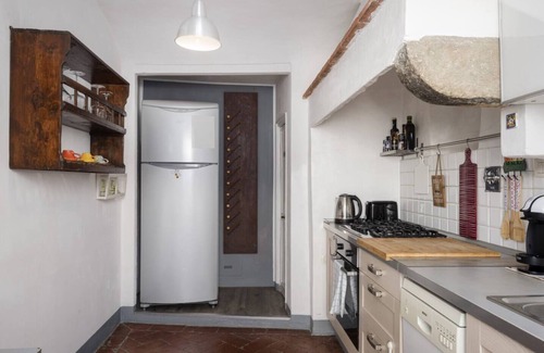 Sant' Ambrogio Apartment | The House of Happy Hours with Terrace