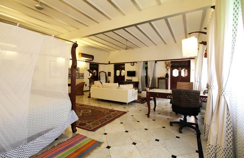 Ahmedabad City Centre Hotel | The House of MG