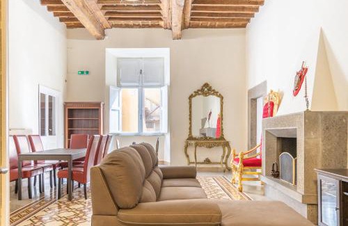Viterbo Apartment | The House of Thrones