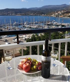 Agios Nikolaos Apartment | THE HOWARD PLACE - ENTIR HOME WITH A SEA VIEW FOR 5 GUESTs