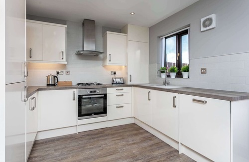 Ayr Apartment | The Huntington - Donnini Apartments