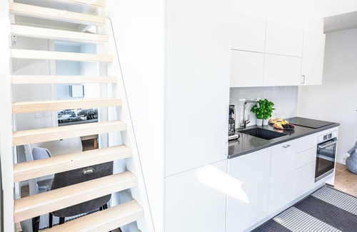 Ranua Villa | The Iconic and cozy 4-bedroom Wikkelä Villa with sauna, jacuzzi & next to river