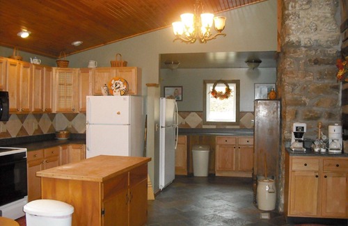 Covington Cabin | The Inn at Cliff View, Getaway to the Mountains of western Virginia