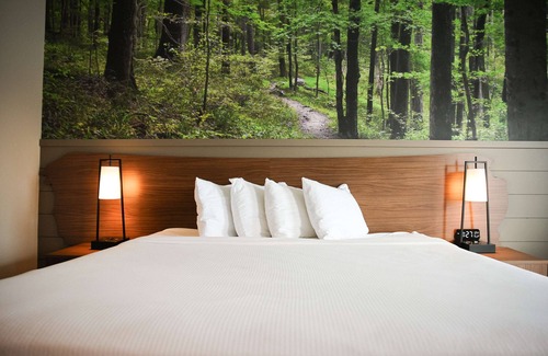 McMinnville Hotel | The Inn At Tree City, BW Signature Collection