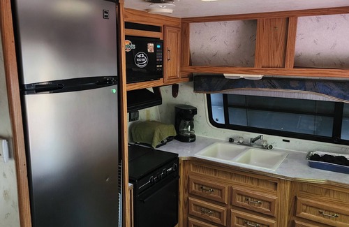 Presque Isle House | The Jayco - Cozy Camper on a lake in Presque Isle - Wisconsin's last wilderness