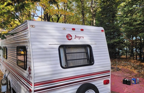 Presque Isle House | The Jayco - Cozy Camper on a lake in Presque Isle - Wisconsin's last wilderness