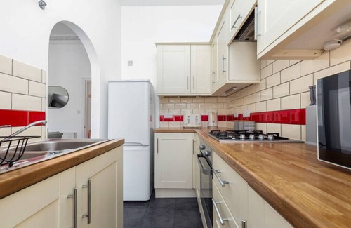 Addison Apartment | The Kensington Apartments