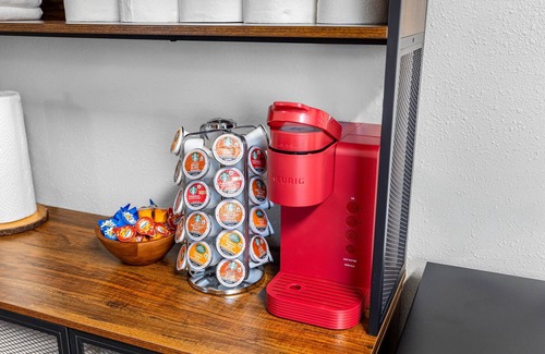 Seffner Community Alliance Apartment | The Key West Guest Suite