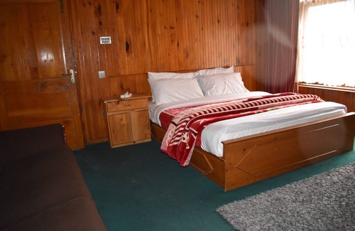 Shogran Hotel | The Kylix