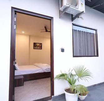 Panipat Hotel | The Lagoon