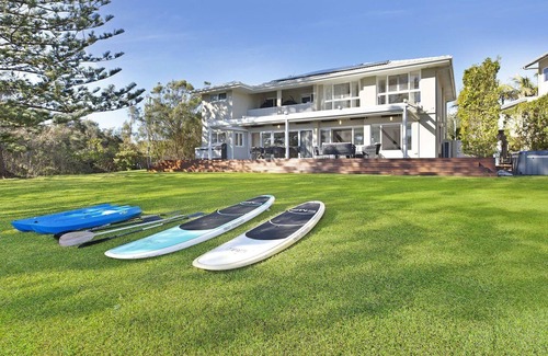 Wamberal House | THE LAKE HOUSE @ WAMBERAL