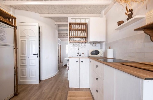 Poris de Abona Apartment | The Lighthouse by the Sea & Wifi