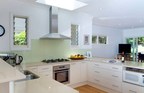 Clareville House | The Lighthouse - perfect views over Pittwater