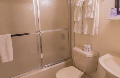 Cazenovia Hotel | The Lincklaen House