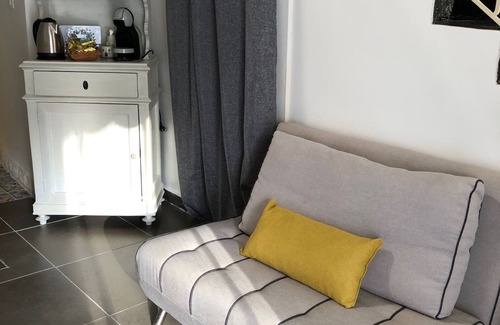 Ragusa Cottage | The little house with the balcony, typical dammuso in the heart of Ragusa Ibla