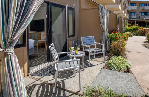 Belvedere Tiburon Hotel | The Lodge at Tiburon