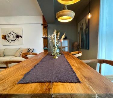 Sector 1 Apartment | The Loft