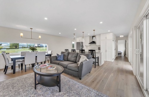 LaHave House | The Lookout Cottage - Private, ocean view home