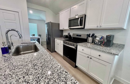 Lubbock House | The Lubbock Luxe - 3BR/2BA - New Construction