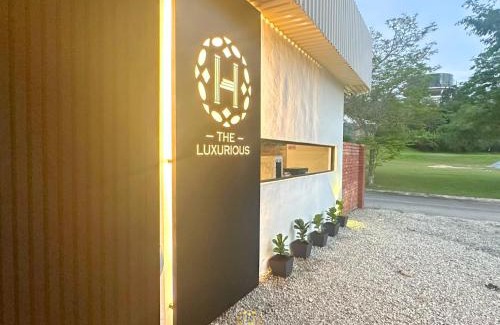 Alor Gajah Villa | The Luxurious 1256, A Famosa Melaka