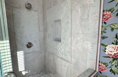 Guthrie Apartment | The Lynnie Ann at The Judge`s Chamber
