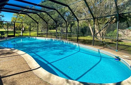 Cat Spring Apartment | The Magnolia Suite Escape to an Authentic Texas Ranch with Unique Activities!