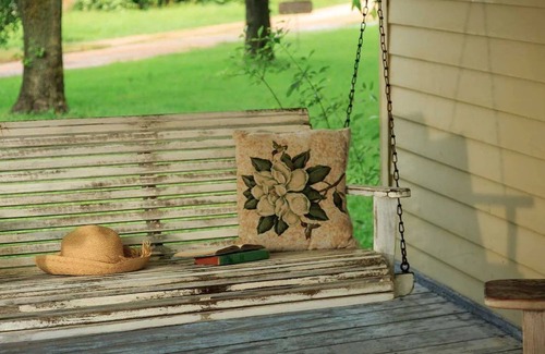 Cat Spring Apartment | The Magnolia Suite Escape to an Authentic Texas Ranch with Unique Activities!