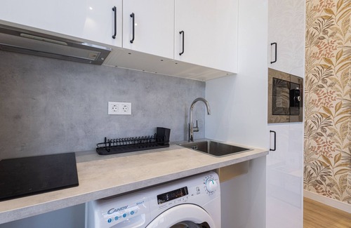 Malilla Apartment | The Malilla Apartment 07 by Florit Flats