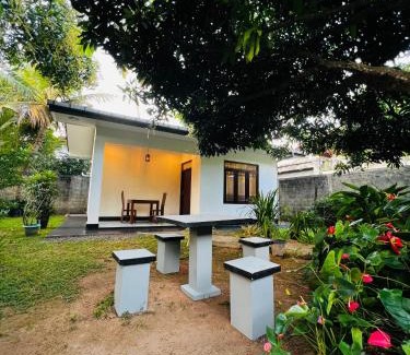 Thalaramba Villa | The Mango Retreat