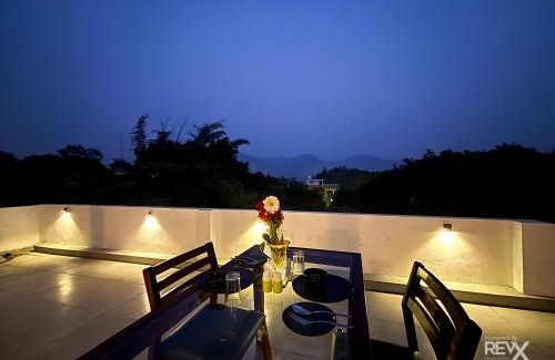 Dhikuli Hotel | The Maple Woods Resort