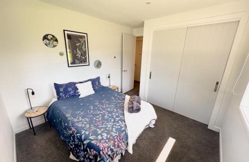 Lowburn Bed & Breakfast | The Mathstone