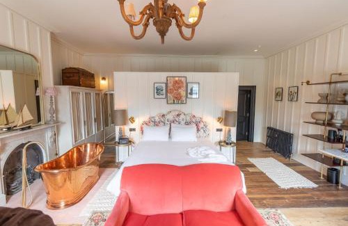 North Wall Hotel | The Mayson