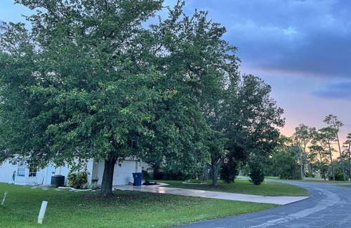 Berkeley Manor Apartment | The Mermaid Show Home