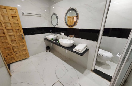 Shivpuri Hotel | The Mewar Palace and Resort