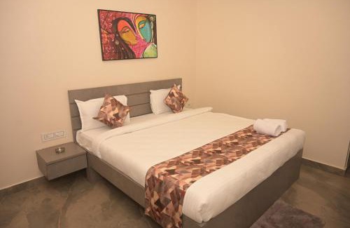 Sibsagar Hotel | The Mist Blew